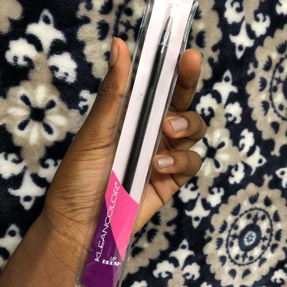 Kleancolor Lip Brush